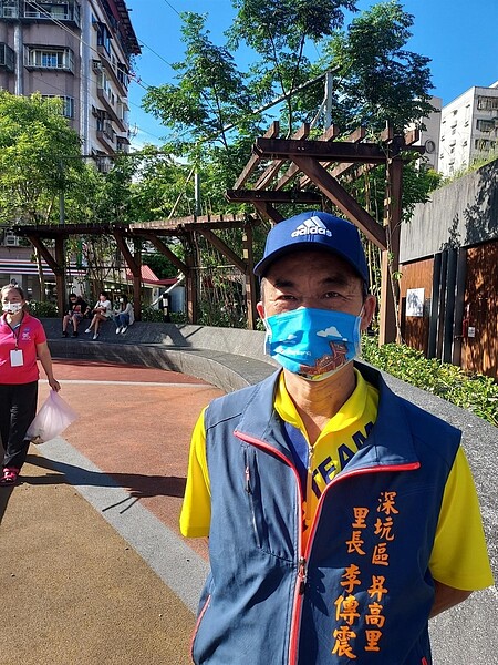 李傳震行善必留餘蔭。易小滿攝