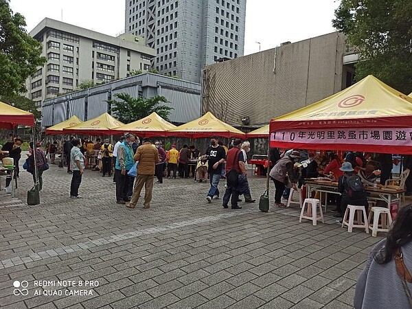 光明里跳蚤市場園遊會。圖／取自臺北市鄰里服務網