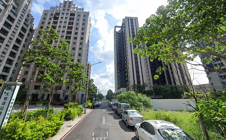 網友看到桃園青埔鄰近高鐵站有點心動。桃園青埔街景示意圖／翻攝自Google maps
