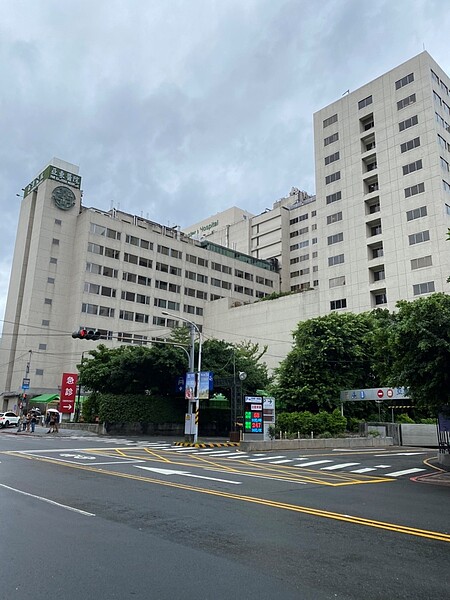 亞東醫院。圖／廖詠琦攝


