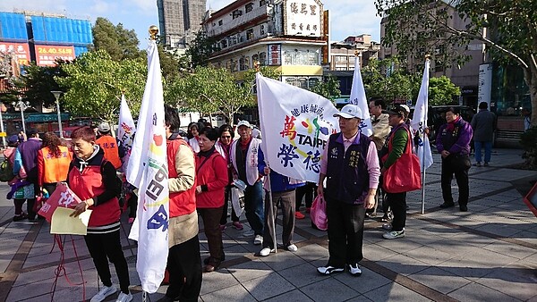 萬華區榮德里歲末年終大掃除。圖／取自「臺北市鄰里服務網」