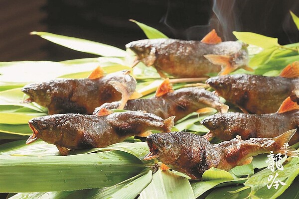 祥雲龍吟烤香魚。圖/擷取自祥雲龍吟Ryugin粉絲頁
