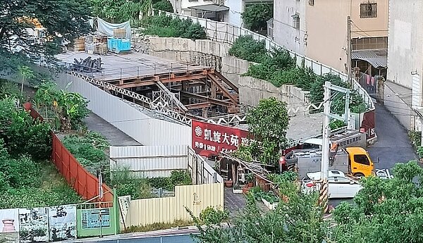新北市樹林區保安街一段的建案「凱旋大苑」驚傳建商要解散。圖/截自Google Map
