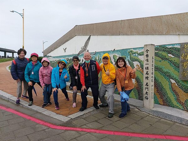 李世宗舉辦各式旅遊互助活動增進里民感情。圖／東門里里長李世宗提供