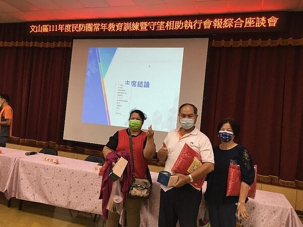 欽銅里長待人和藹，做事認真負責，深受里民愛戴。圖／取自台北市鄰里服務網
