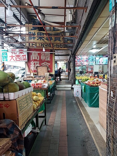 傳統老店就維持老派模樣。圖／易小滿

