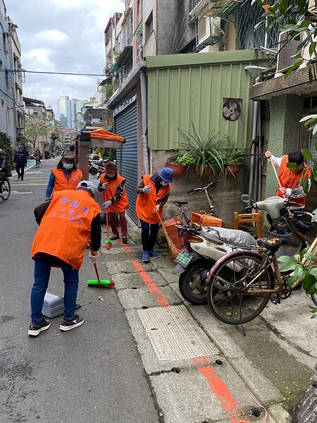 景勤里的環境整潔,由環保志工一同守護。圖/取自王雷凱臉書粉絲專頁