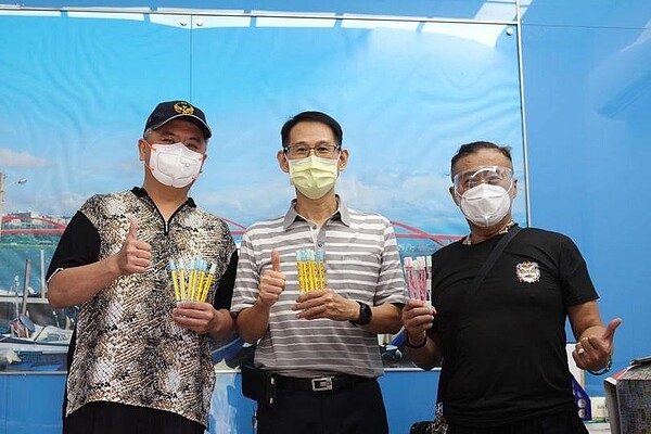 堡寬里長深耕港德里，想讓港德里變得更加熱鬧。圖／取自板橋區港德里辦公處 里長江堡寬臉書粉絲專頁


