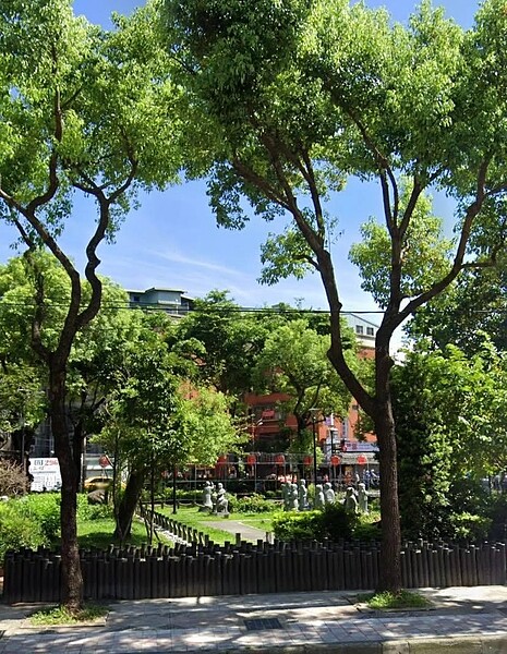 柏壽公園位於光華里里內。圖/周秀美提供