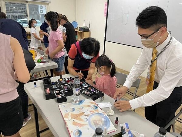 秀水里護手保養活動