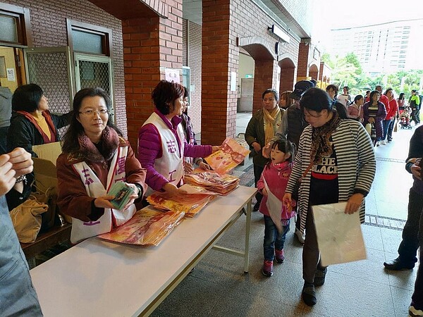 復盛里元宵節活動。圖／取自「臺北市鄰里服務網」
