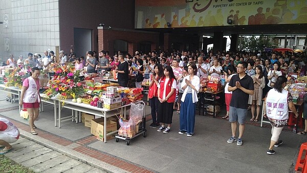 復盛里中元普渡。圖／取自「臺北市鄰里服務網」
