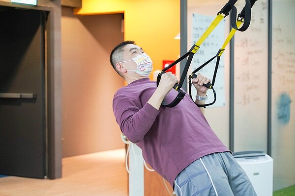 國民黨基隆市長候選人謝國樑今天表示，上任後將增設社區型健身中心，幫助基隆人解決沒地方運動的困擾。圖／謝國樑競選辦公室提供