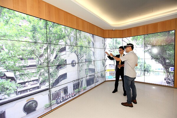 永慶投入大量資源探索房產科技的未來,擴大招募程資通訊人才。圖/永慶房產集團提供