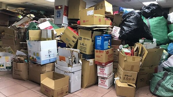 板橋區後埔里資源回收踴躍。圖／板橋區後埔里里長林義壽提供