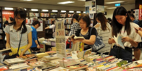 金石堂天母店也將在11月底吹熄燈號(圖非天母店)。圖/本報資料照片