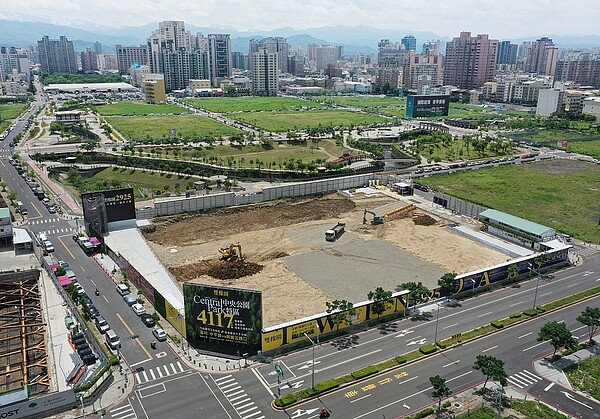 台中14期重劃區具備低密度、高綠覆的開發條件，加上學區及北屯成熟機能加持，躍升房市一線戰區。圖／業者提供