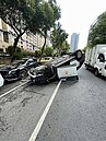 新北女警撞賓士、特斯拉等3車...2車主開價180萬購回　網友覺得太高