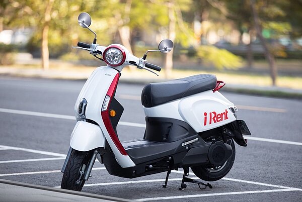 近年來共享運具在各縣市逐漸盛行及普及,台中市政府交通局制訂「台中市共享運具經營業管理自治條例」,今(9)日經台中市議會三讀通過。圖/台中市府提供