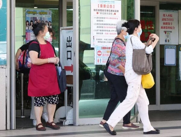 染疫康復者長新冠追蹤，依健保署統計，目前為台北市就醫人數最多。圖／聯合報資料照片
