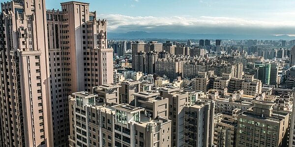 財部最新函釋,所有權人戶籍符合三大條件,即可比照適用自住優惠。圖/中時報系資料照片