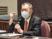 高階材料在地化　南亞吳嘉昭：逾4700億元投資案進行中