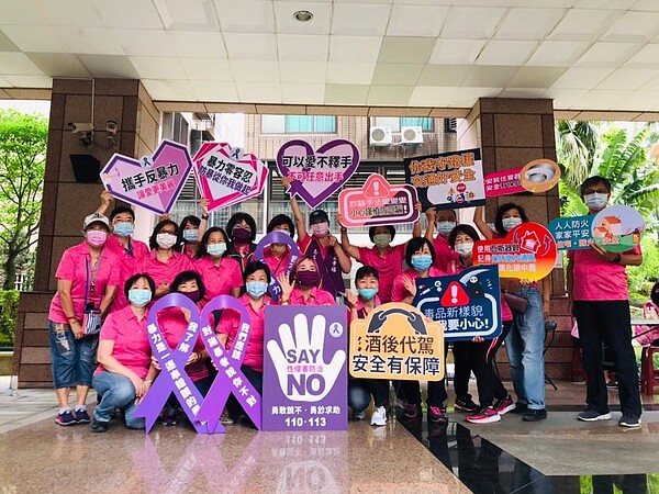母親節家暴防治宣導活動。圖片由曾寧旖里長提供
