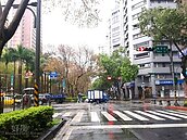 燙金地段　還有平價宅