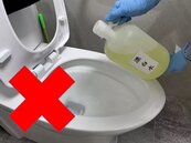 漂白水勿直接倒入馬桶　恐殺光汙水處理過程益菌生物