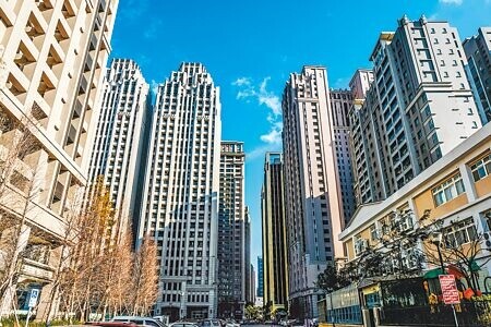 公股銀行表示,隨著央行連續升息,建商、房貸族要拿到「優惠利率」恐怕要面臨較嚴苛的條件。(羅浚濱攝)