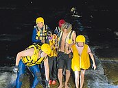 中市石岡壩放水困6人　緊急減水全獲救