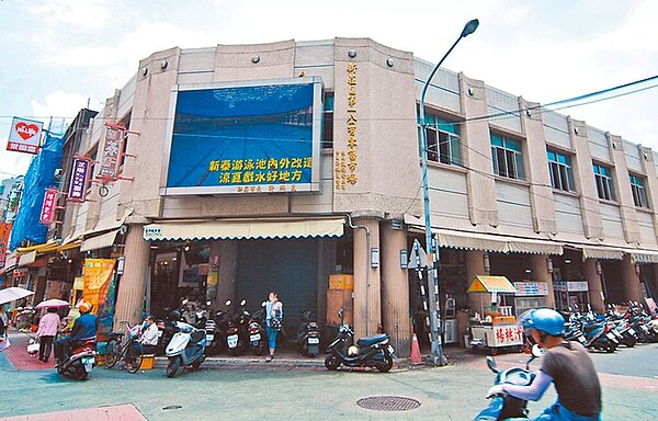 新北市新莊第一公有市場將在2029年前遷至新莊運動公園旁新址,301個攤販也將遷移,原址預計規畫成複合型商場。(新北市市場處提供/蔡雯如新北傳真)