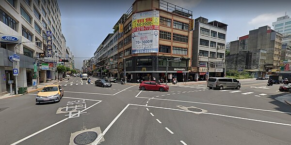 圖為新店區中正路街景。圖/翻攝自Google maps