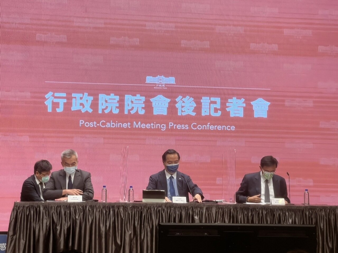 行政院會今天通過刑法第185條之3修正草案。記者侯俐安/攝影