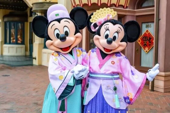 上海迪士尼6月30日重啟營運，業界認為，迪士尼樂園的恢復營業也標誌著上海旅遊業將進一步復甦。圖／取自上海迪士尼度假區微信公眾號