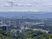 雙北高端市場　明顯量縮