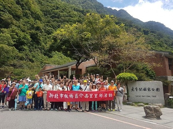 介壽理外地研習活動。圖／李昆晏里長提供
