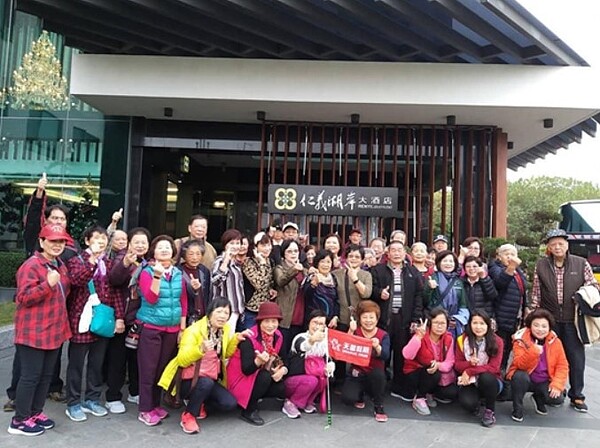 新埔里民出遊活動。圖/陳芷庭里長提供