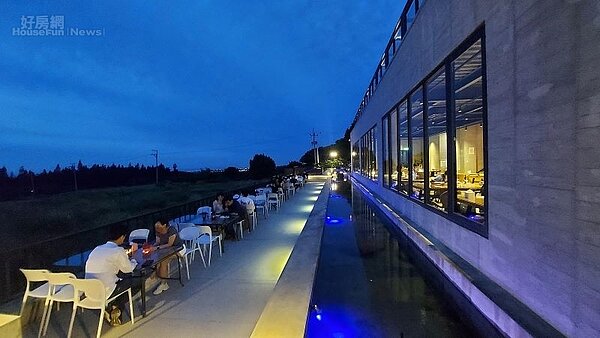 台中_黑森林景觀咖啡3