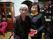 秀朗里里長沈賜是　幸福美味友愛里