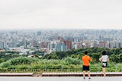 虎頭山環保公園變美了！除了賞夜景　裝置藝術也超好拍