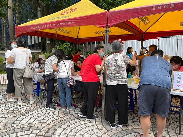 敦化國小111年愛心志工團長票選活動