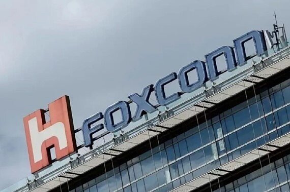 大陸知名半導體企業紫光集團宣布破產後引進新資金重組,鴻海(2317)集團旗下工業富聯(FII)名列新資金入股名單。圖/聯合報