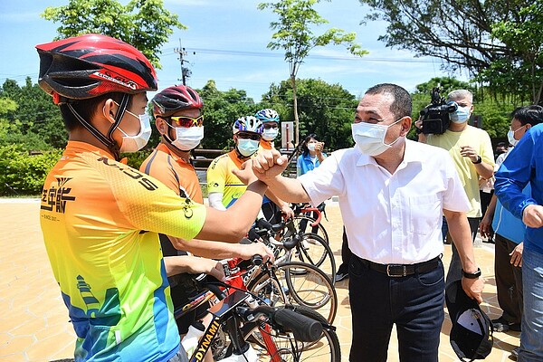 新北市三芝新庄自行車公園14日正式啟用，是繼三芝興華驛站後，第二座單車旅遊服務的中繼站。圖／新北市政府提供