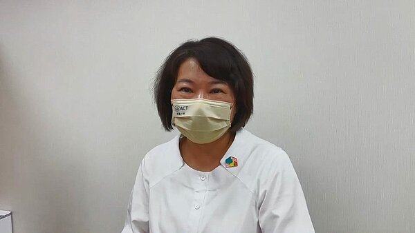 嘉義市長黃敏惠(前排左二)今臉書貼文,自曝快篩陽性確診。圖/嘉義市政府提供