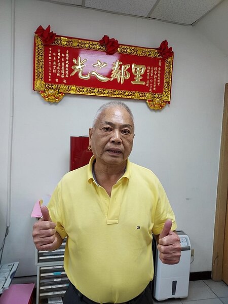 鄰里之光陳中和，老當益壯。圖／易小滿攝
