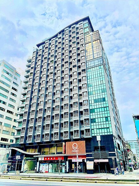 低總價小宅產品逐漸成為市場主流,捷運宅「台北摩根」到站就到家優勢受到民眾青睞。圖/永慶房仲網提供