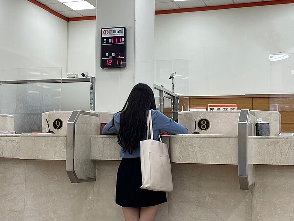 自備500萬、貸15年還被嫌!資深行員曝難為 「如何說故事」是好貸關鍵 銀行、貸款。圖/第一建經提供
