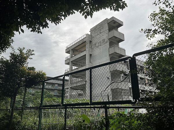 走訪環校道路校園一景。圖／劉人鳳攝