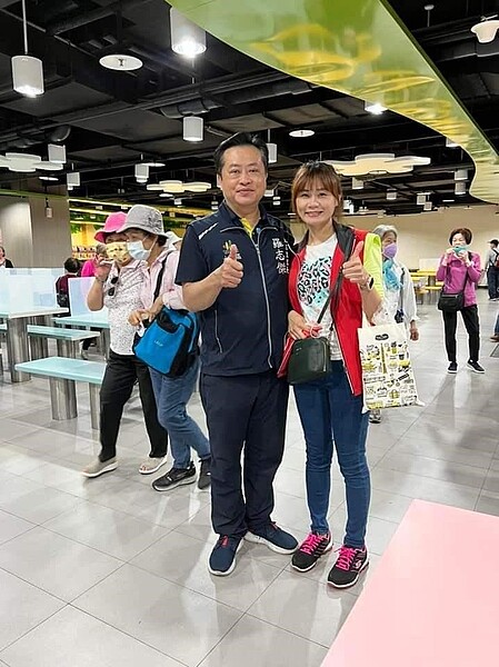 羅志傑是資深里長伯，廣結善緣打造好生活。圖／里辦提供